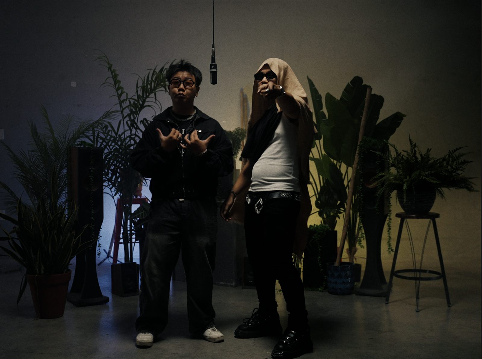 Danny Flame & Bbear on the session floor